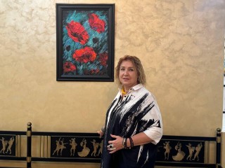 Художница из Балашихи представила свою первую персональную выставку