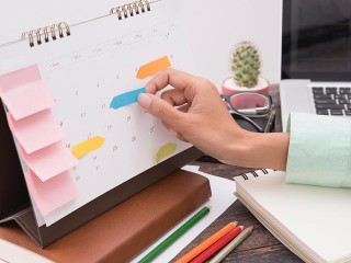 Как будут работать в майские праздники различные учреждения в Звенигороде