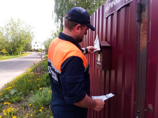 Пожарные напомнили жителям Дмитровского округа правила безопасности при использовании печи