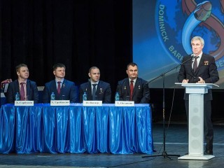 Экипажи длительных экспедиций на МКС чествовали в Звездном городке