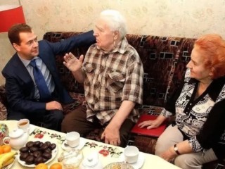 Писал стихи и работал в выходные: в Звенигороде отметили 100 лет со дня рождения почетного педагога
