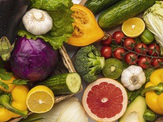 Эти продукты лучше не есть в жару