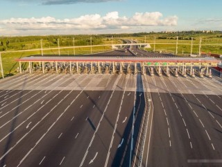 Специальные тарифы ввели до 19 октября на трассе М-11 для легковых авто