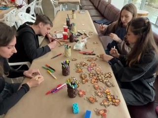 Сбор гуманитарной помощи, благотворительная ярмарка и мастер-классы прошли в городе