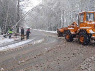 К ликвидации последствий снегопада в округе привлечено 73 единицы техники
