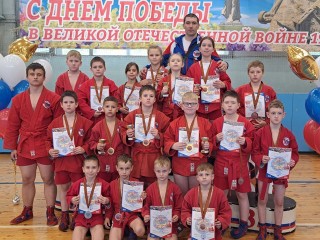 Самбисты из Истры заняли 18 призовых мест на областном турнире