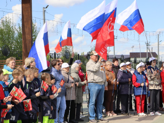 Несколько поколений почтили память героев войны забегом в Серебряных Прудах