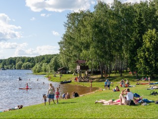 Объявлено, где откроют пляжи в Подмосковье