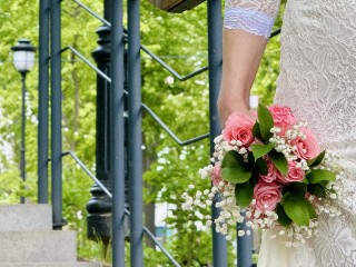 Молодожены признались, что поженились на улице из-за ошибки в заявлении