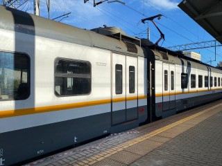 В Истре заметили зацеперов на крыше электрички