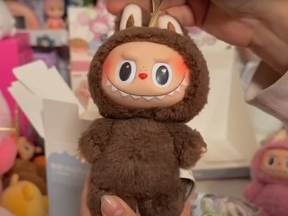Роскачество проверит игрушки Лабубу на безопасность