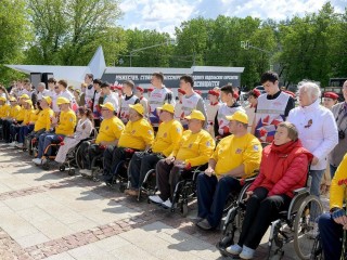 В Подольске стартовал автопробег «Дорогами Победы» с участием инвалидов-колясочников