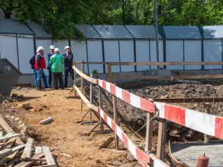 На «Стройчасе» в Реутове обсудили строительство новых зданий школы №4 и модернизацию дорог
