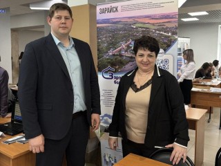 Зарайская больница приняла участие в ярмарке вакансий в Рязанском университете