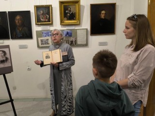 В Дмитрове провели экскурсию для семей участников СВО