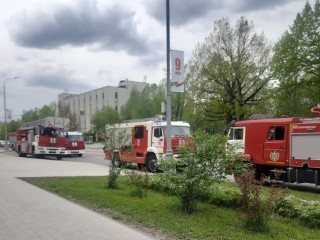 В Реутове спасатели ликвидируют пожар в жилом доме на Юбилейном проспекте