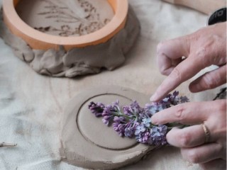 Черноголовцы могут провести выходные за созданием интерьерной картины или уникального аксессуара