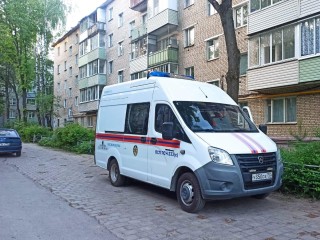 Пенсионерку весом 115 кг, застрявшую в ванне, освободили спасатели