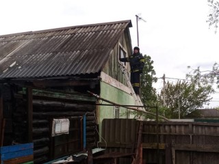 Пожарные Подмосковья оперативно ликвидировали возгорание в Серебряных Прудах
