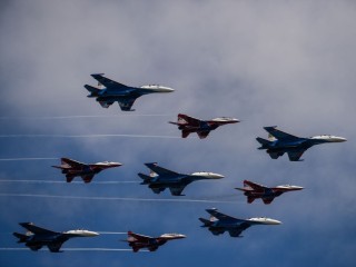 Пилотажная группа «Русские Витязи» прибыла в Малайзию на авиасалон LIMA-2025