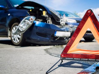 Водитель легкового автомобиля погиб в столкновении с автобусом на трассе М3 в Наро-Фоминске