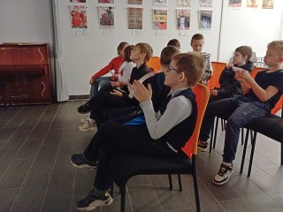Городская библиотека создала онлайн-выставку детской литературы о Великой Отечественной войне