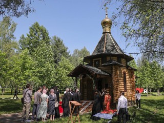 Студенческий храм-часовню освятили в Пушкинском округе после реставрации
