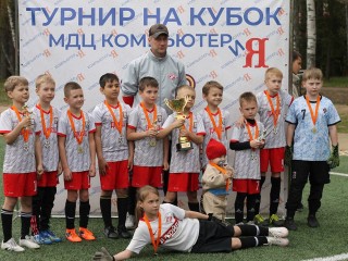 Футболисты из Волоколамска победили на турнире в Твери