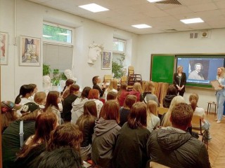 В химкинской школе искусств провели творческий вечер в честь Виктора Васнецова