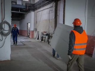 В Бронницах приступили к финишной отделке внутренних помещений нового ФОКа