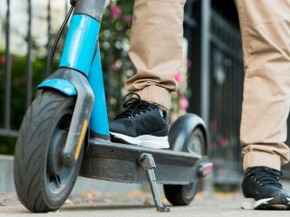 Жители Видного прячут электросамокаты от подростков