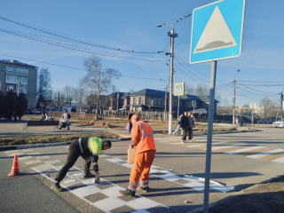 Дорожную разметку обновили на пешеходных переходах в Апрелевке
