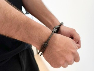 Полицейские задержали мужчину, похитившего имущество с дачи в Правдинском