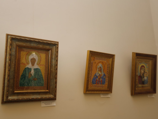 Выставка икон, вышитых ветераном Великой Отечественной войны, открылась во Фрязине
