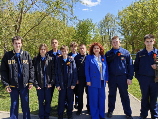Акция «Георгиевская лента» в Чехове связала поколения