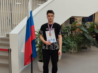 Ветеран электростальских шахмат выиграл Победный блиц в «Диагонали»