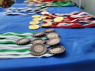 Соревнования по плаванию в Химках посвятили Дню Победы