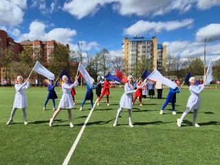 Выступление ансамбля и футбольный матч: как прошло открытие стадиона в Черноголовке