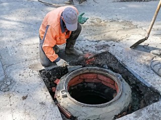 В Королеве за полтора месяца отремонтировано 69 колодцев водоснабжения и канализации