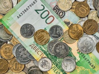 Новую обманную схему с выплатами ко Дню защиты детей запустили мошенники