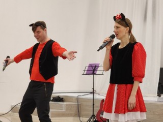 Конкурсами и танцами встретили Первомай в Химках