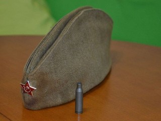 История одной пилотки: житель Воскресенска бережно хранит солдатский головной убор