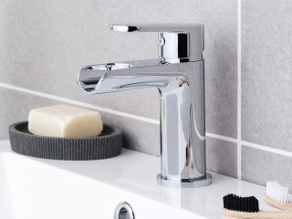 В Малой Истре подключили генератор чтобы вернуть жителям свет и воду