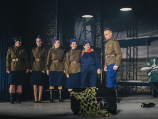 «Небесный тихоход» Пушкинского театра принимает участие в «Звезде Театрала»
