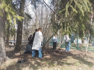 Школьники Восхода навели порядок в детском саду «Одуванчик»