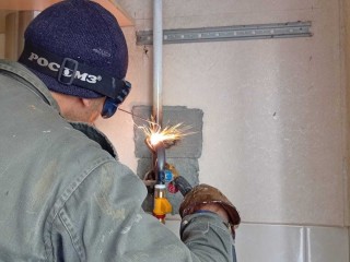 В одном из домов на проезде Строителей завершился ремонт газопровода