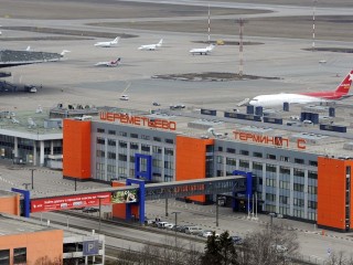Временные ограничения на полеты ввели в аэропорту Шереметьево