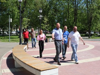 К праздничному мероприятию: В Павлово-Посадском округе проверена готовность территории вокруг Дворца культуры