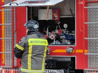 Пожарные ликвидировали возгорание автобуса в Раменском