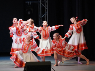 Коллектив «Ивушка» представит программу «В ритме наших сердец» в Ступине